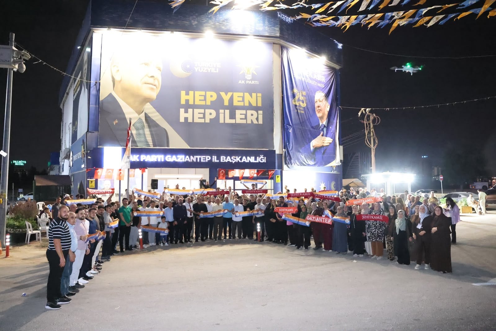 AK Parti Gaziantep Teşkilatlarından Malazgirt'e büyük çıkarma