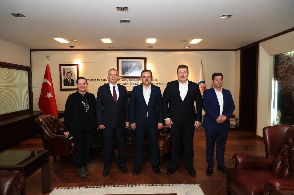 AK Parti Genel Başkan Yardımcısı Abdurrahman Öz’den Başkan Zolan’a ziyaret 