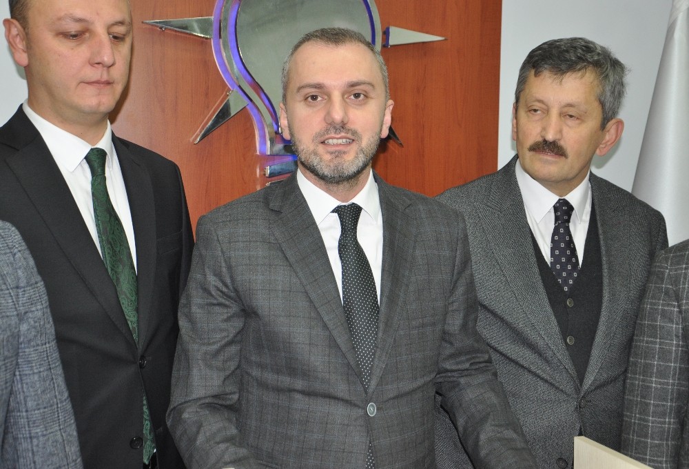 AK Parti Genel Başkan Yardımcısı Kandemir: 