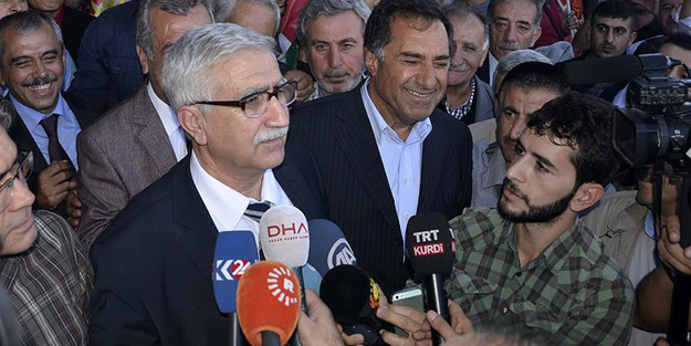 Mesut Tek: AK Parti düşmanlığı Kürtlerin...