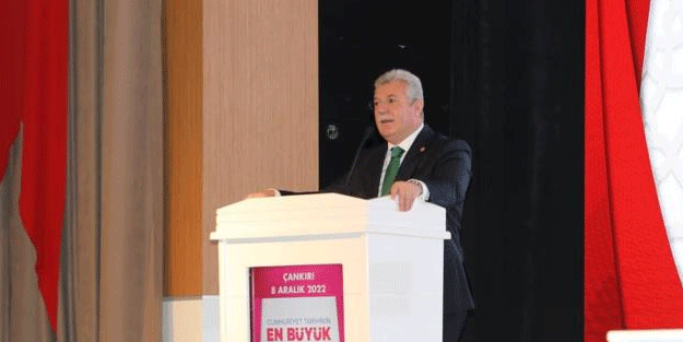 Akbaşoğlu müjdeleri peş peşe paylaştı