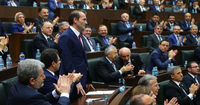 AK Parti Grup Toplantısı'nda sürpriz misafir