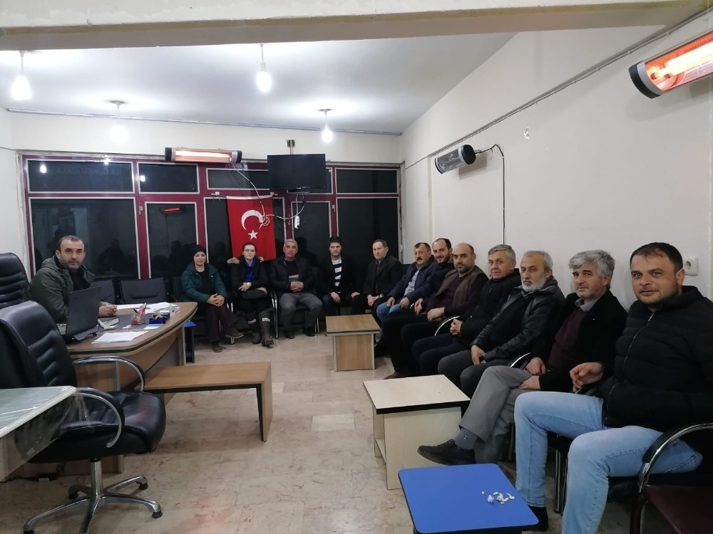 AK Parti haftalık olağan toplantısı yaptı 