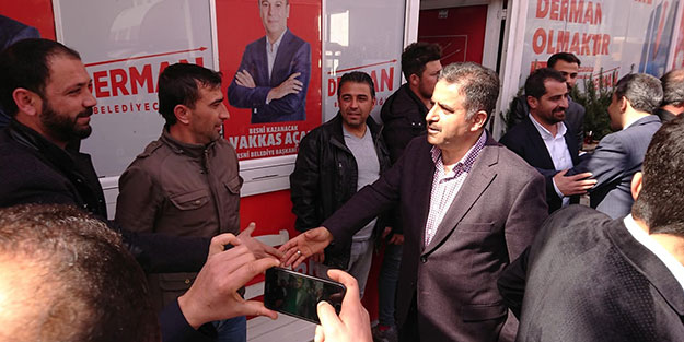 AK Parti heyetinden CHP bürosuna ziyaret