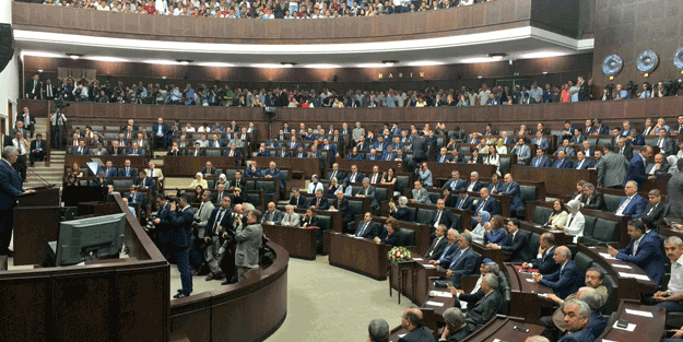 'AK Parti içinde FETÖ'cüler yuva oluşturmuş gibi bir algı oluşturmaya çalışıyorlar'