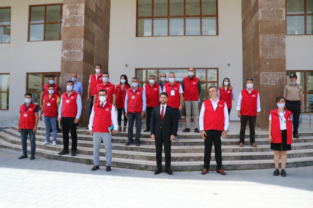AK Parti İl Başkanı Ay: “Olayın sonuna kadar takipçisi olacağız” 