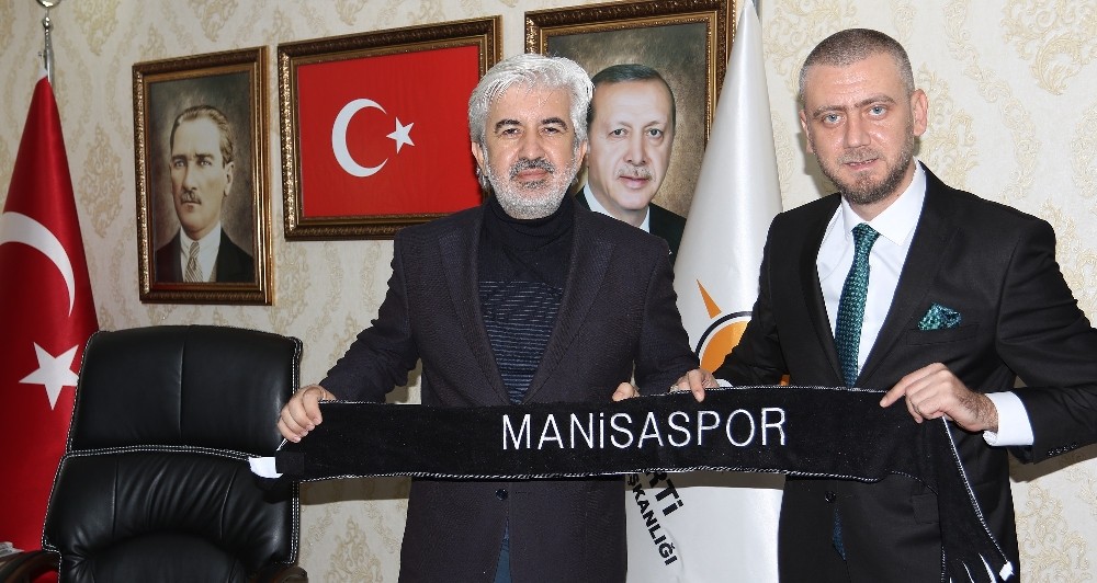 AK Parti İl Başkanı Hızlı’yı maça davet ettiler 