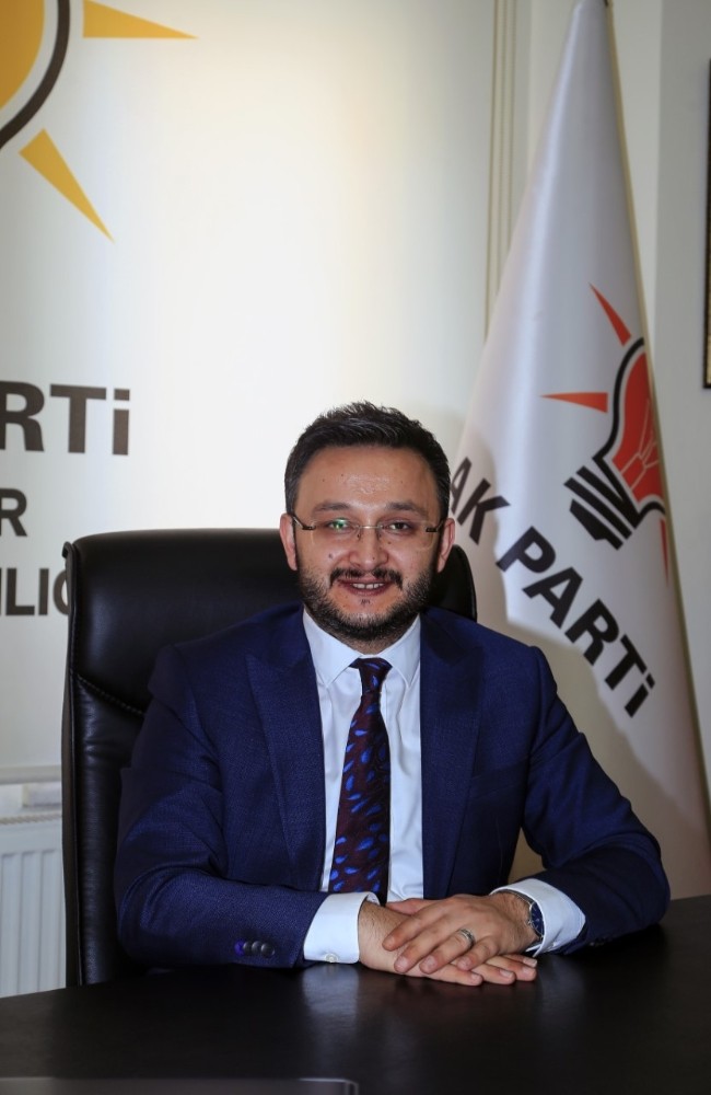 AK Parti İl Başkanı Yanar, Miraç kandilini kutladı 