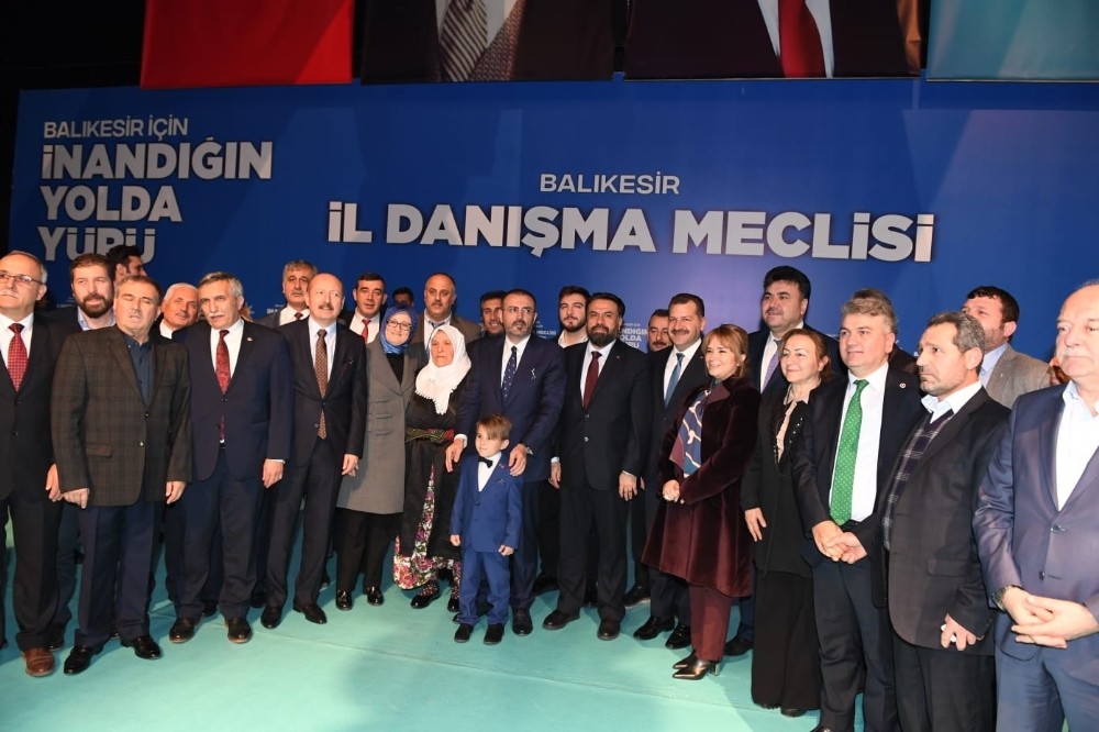 AK Parti İl Danışma Kurulu yapıldı 