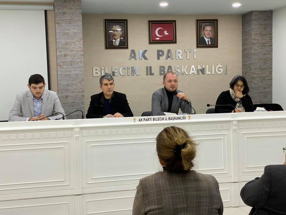 AK Parti İl Yönetim Kurulu toplantısı yapıldı 