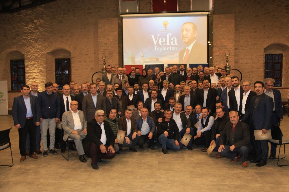 AK Parti ilçe başkanları vefa programında buluştu 