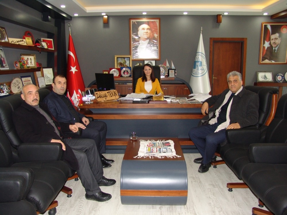 AK Parti ilçe teşkilatından Başkan Tekin’e ziyaret 
