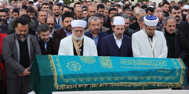 AK Parti İlçe Teşkilatı'nın acı günü