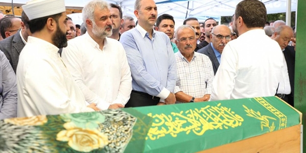 AK Parti İstanbul İl Başkanı Kabaktepe’nin annesi, Ordu'da toprağa verildi