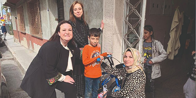 AK Parti İzmir İl Başkanlığı, Cumhurbaşkanı Erdoğan’ın talimatını yerine getirdi