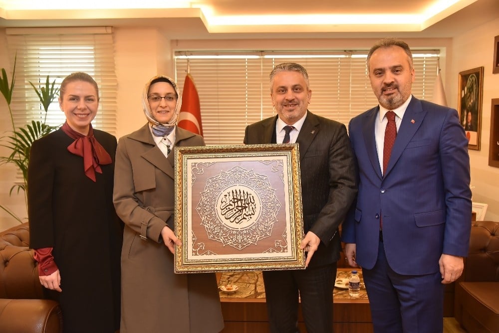 AK Parti kadın kolları buluştu 