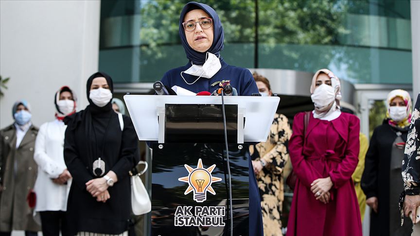 AK Parti Kadın Kollarından 'Bir Kap Su Bir Kap Mama' kampanyası