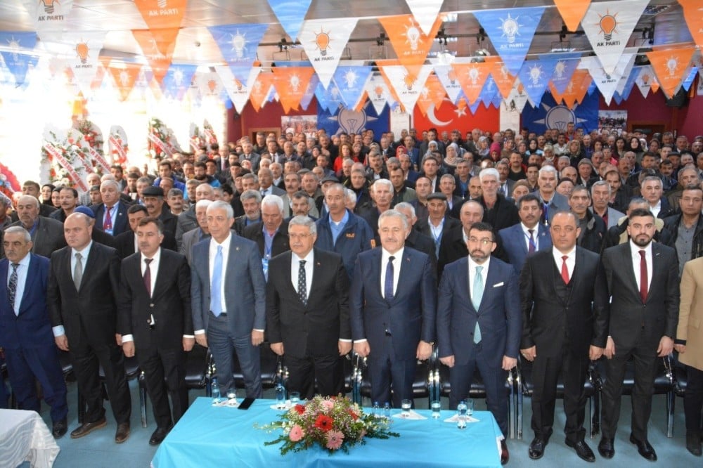 AK Parti Kars’ta Selim ve Sarıkamış kongrelerini yaptı 