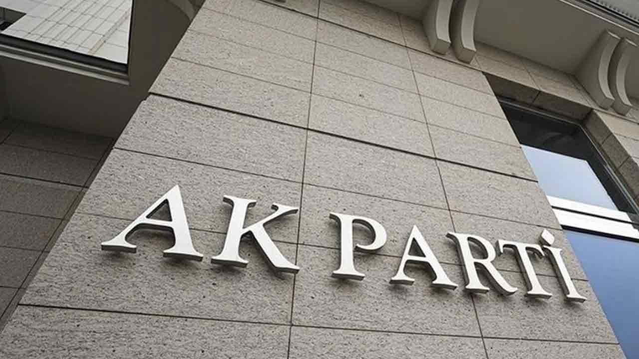 AK Parti Kayseri Teşkilatı'ndan sert tepki: Biz doğruya ‘doğru’ deriz! Siz yanlışa kılıf ararsınız