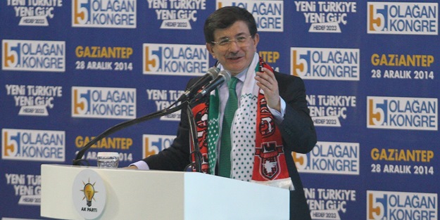 AK Parti Kongresi'nde Fetullah Güllen sloganları
