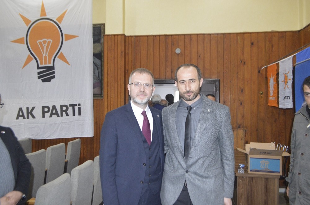 AK Parti Kütahya kongrelerine Tunçbilek beldesinden start verdi 
