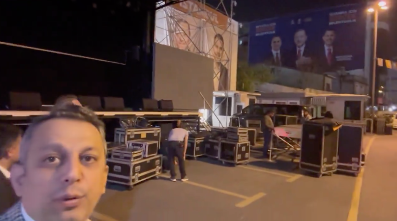 Ak Parti kutlama hazırlıklarına geceden başladı