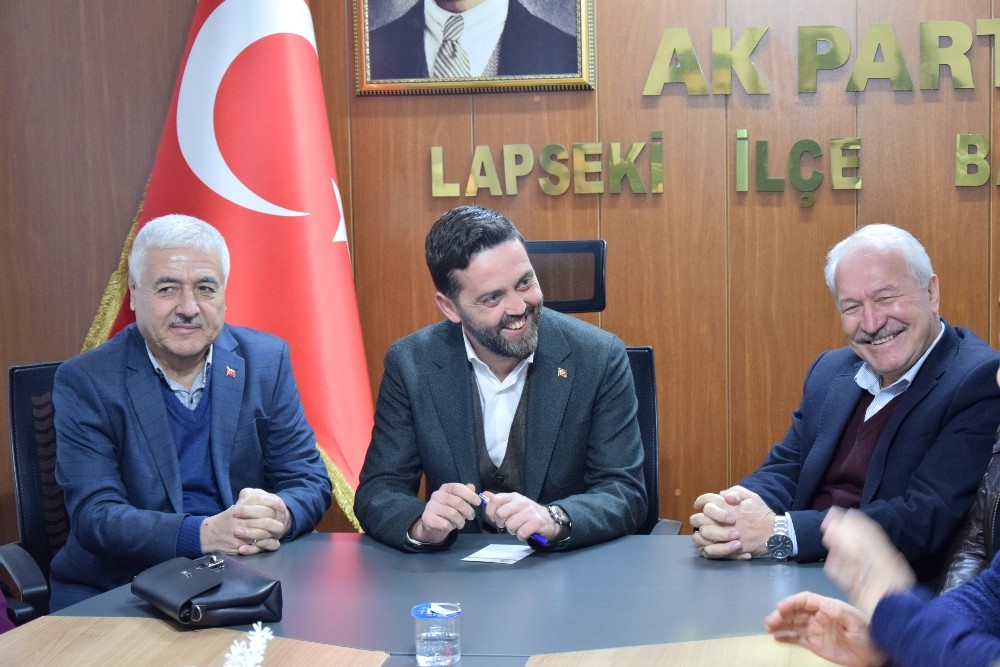 AK Parti Lapseki İlçe Başkanlığına Namık Ergin getirilldi 