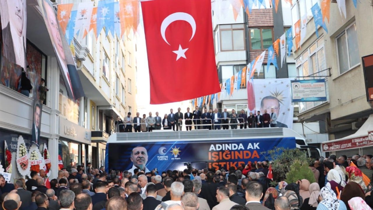 AK Parti Mersin Teşkilatında Değişim Rüzgârı: “Adem Aldemir” Etkisi Sahada Hissediliyor