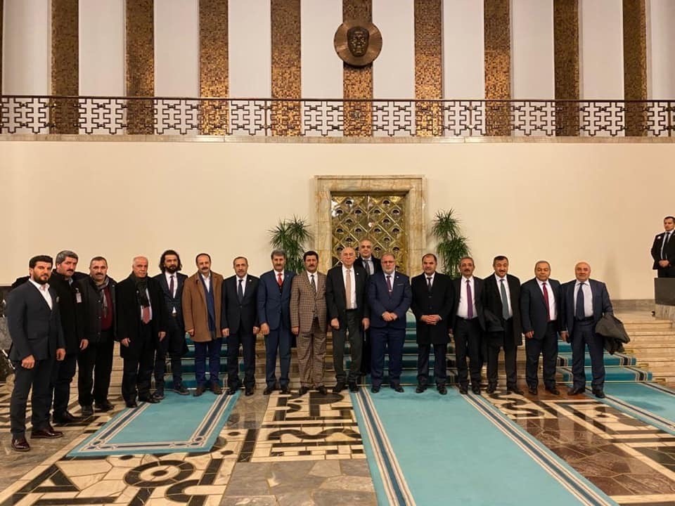 AK Parti Milletvekili Arvas, eski ilçe başkanlarıyla buluştu 