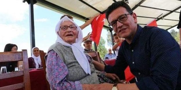 AK Parti Milletvekili Atay Uslu, 103 yaşındaki anneannesini kaybetti