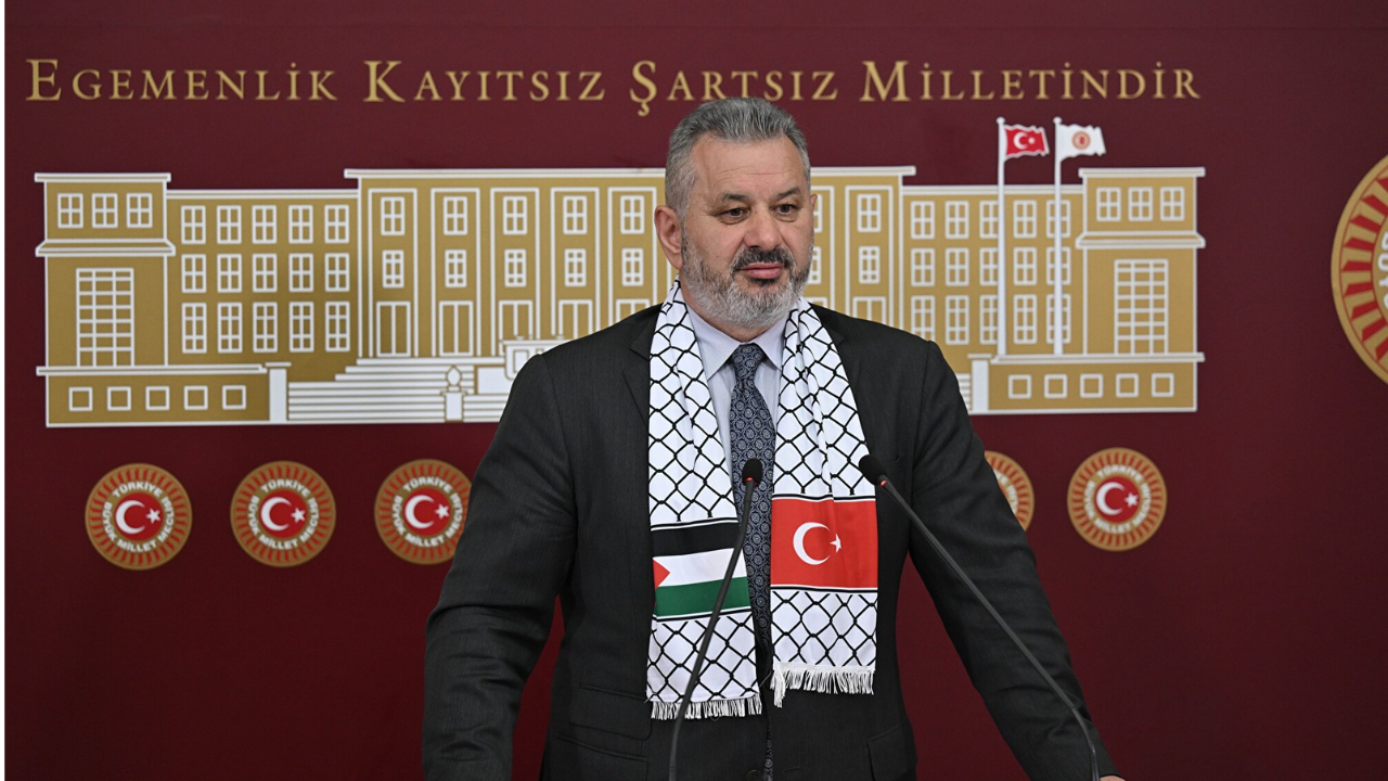 AK Parti Milletvekili gece yarısı güzel haberi duyurdu! Tam 15 TIR yola çıktı