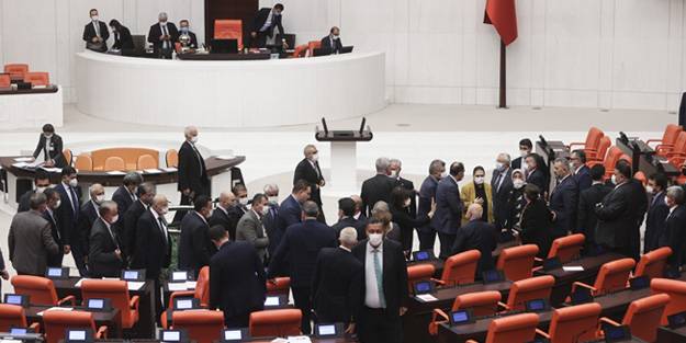 AK Parti Milletvekili İmran Kılıç'ın vefatı TBMM'deki gerginliği hüzne çevirdi!