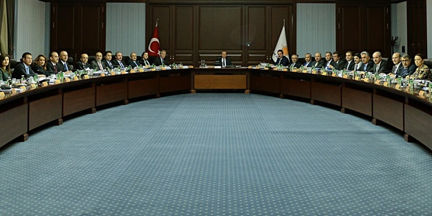AK Parti MKYK toplantısı başladı!