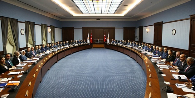 AK Parti MKYK toplantısı başladı