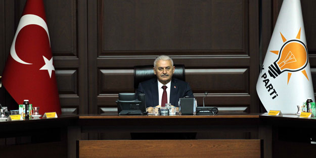 AK Parti MKYK toplantısı sona erdi