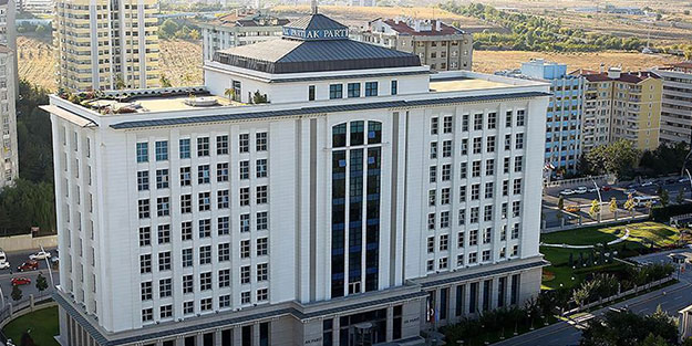 AK Parti MYK, Erdoğan başkanlığında toplandı