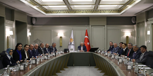 AK Parti MYK toplandı