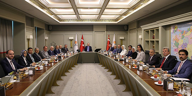 AK Parti MYK toplantısı başladı