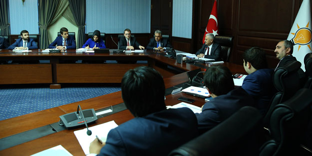 AK Parti MYK toplantısı sona erdi
