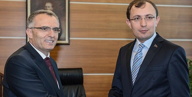 AK Parti MYK'da devir teslim