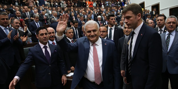 AK Parti herkesi çağırdı! Bir tek onlar davet edilmedi