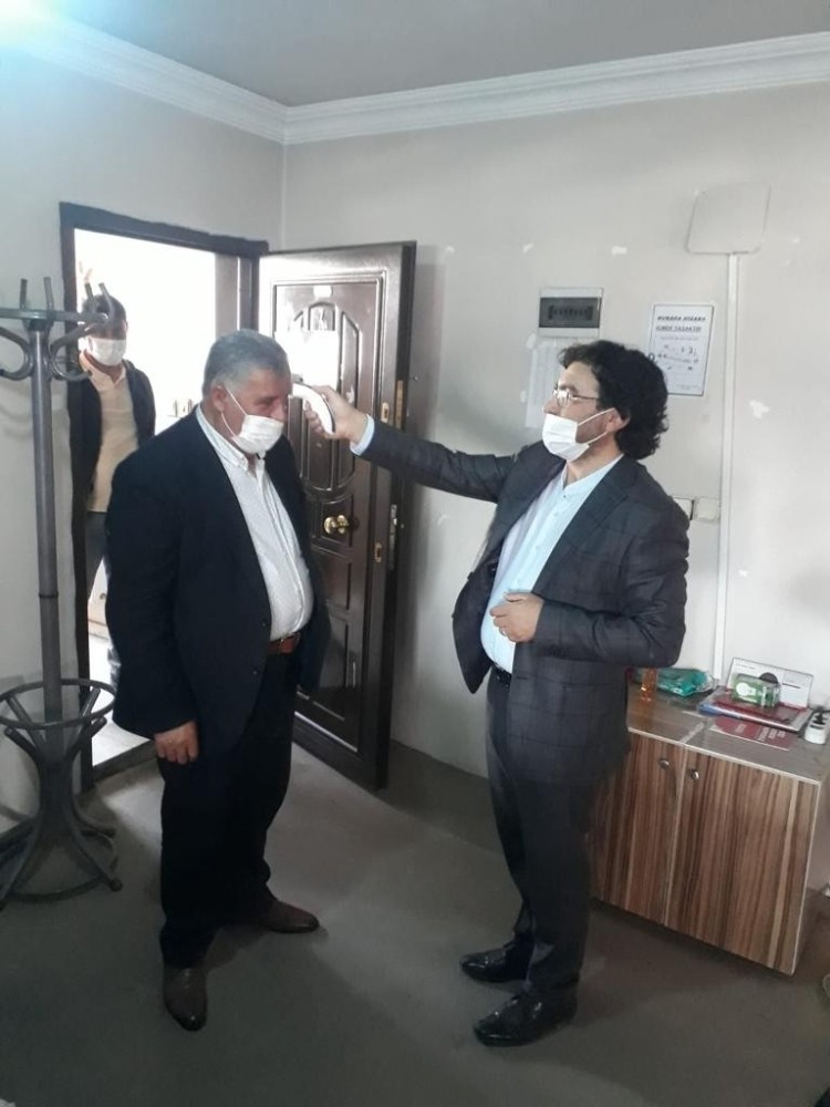 AK Parti Patnos İlçe Başkanlığı tedbirleri elden bırakmıyor. 