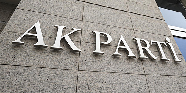 AK Parti son dakika olarak duyurdu! 3 isim görevden affını istedi