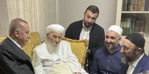 AK Parti Sözcüsü Ömer Çelik'ten, Hasan efendi için başsağlığı mesajı