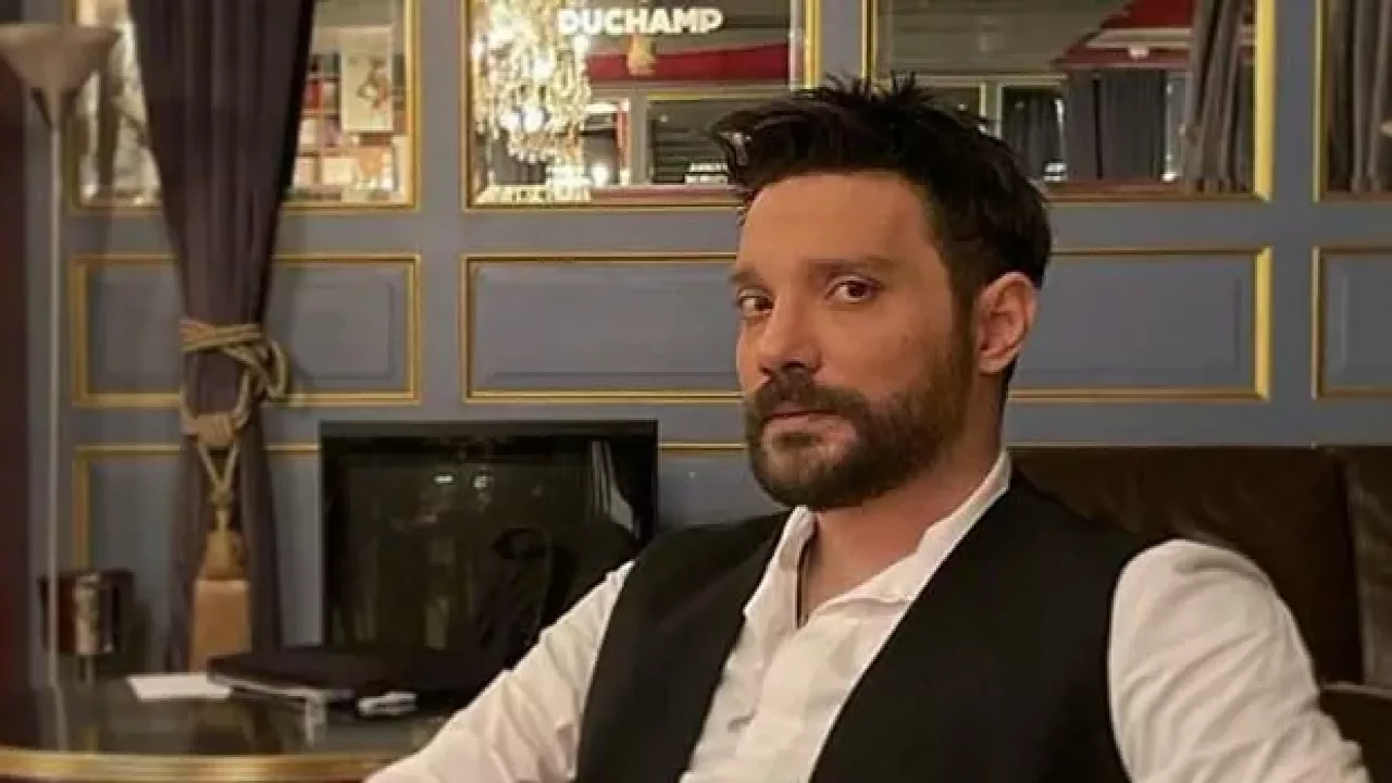 AK Parti tepki gösterdi, Oğuzhan Uğur tükürdüğünü yaladı