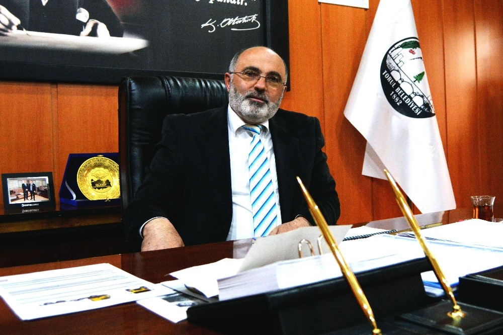 AK Parti Torul Belediye Başkan adayı Nidai Köroğlu seçimlerden çekildi 