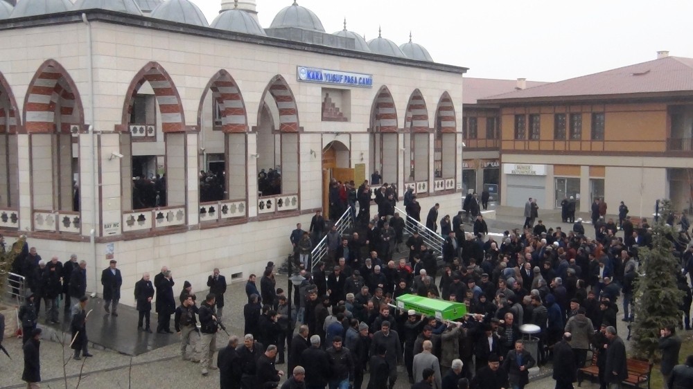 AK Parti Van Milletvekili Abdulahat Arvas’ın acı günü 