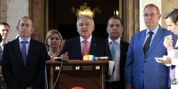 AK Parti ve CHP'den son görüşme sonrası ilk açıklama