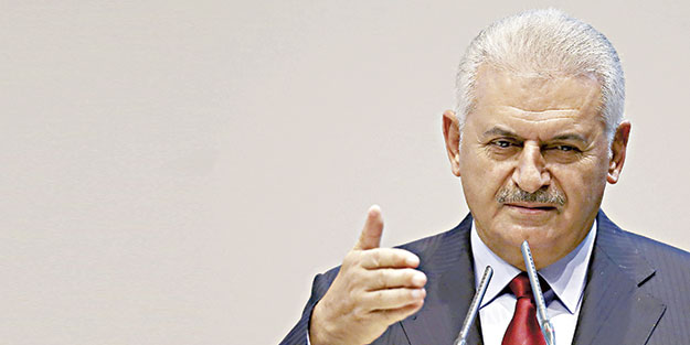 Ak Parti yeni anayasayı Meclis’e getiriyor