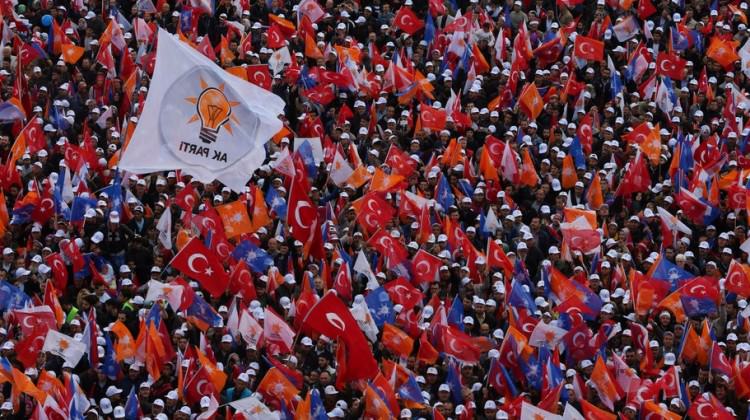 AK Parti yeni sistemi 14 maddede anlatacak
